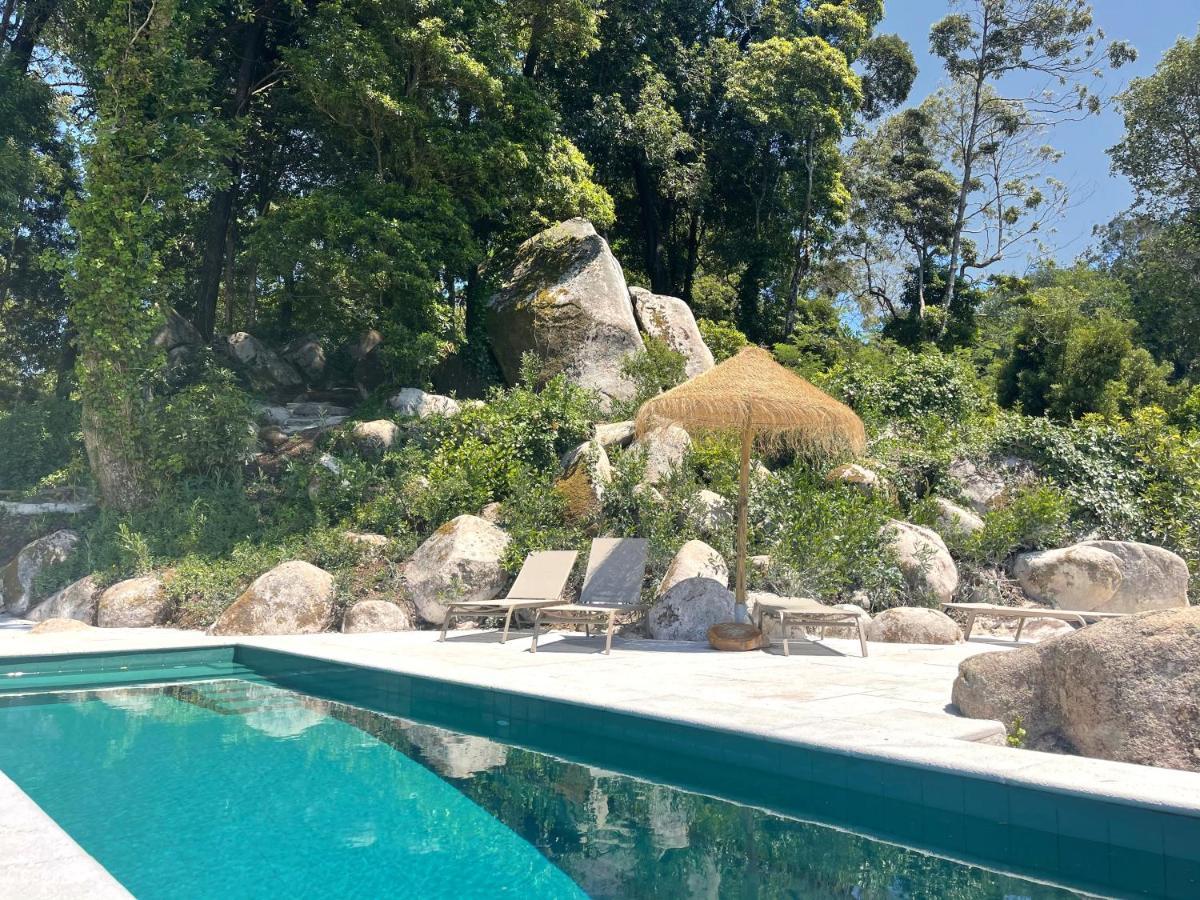 Eighteen21 Houses - Secluded Charm Cottage In Quinta Velha Sintra Bagian luar foto